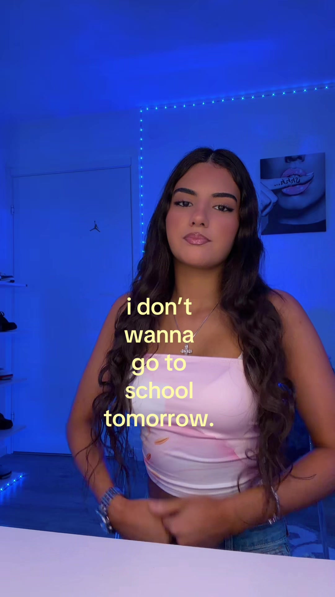 @👠