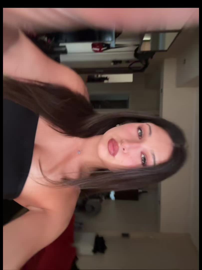@𝓐𝓷𝓪