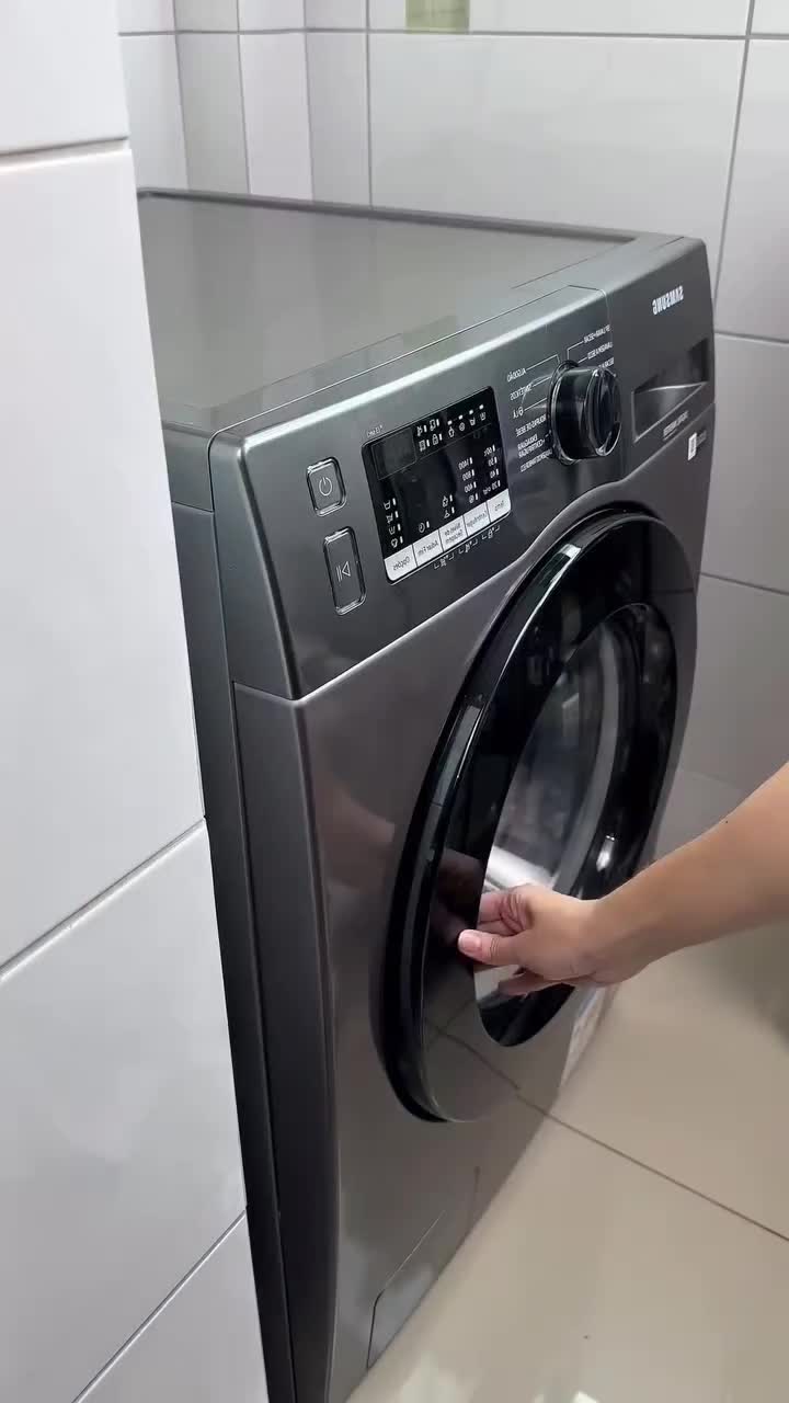 @the_clean_canvas