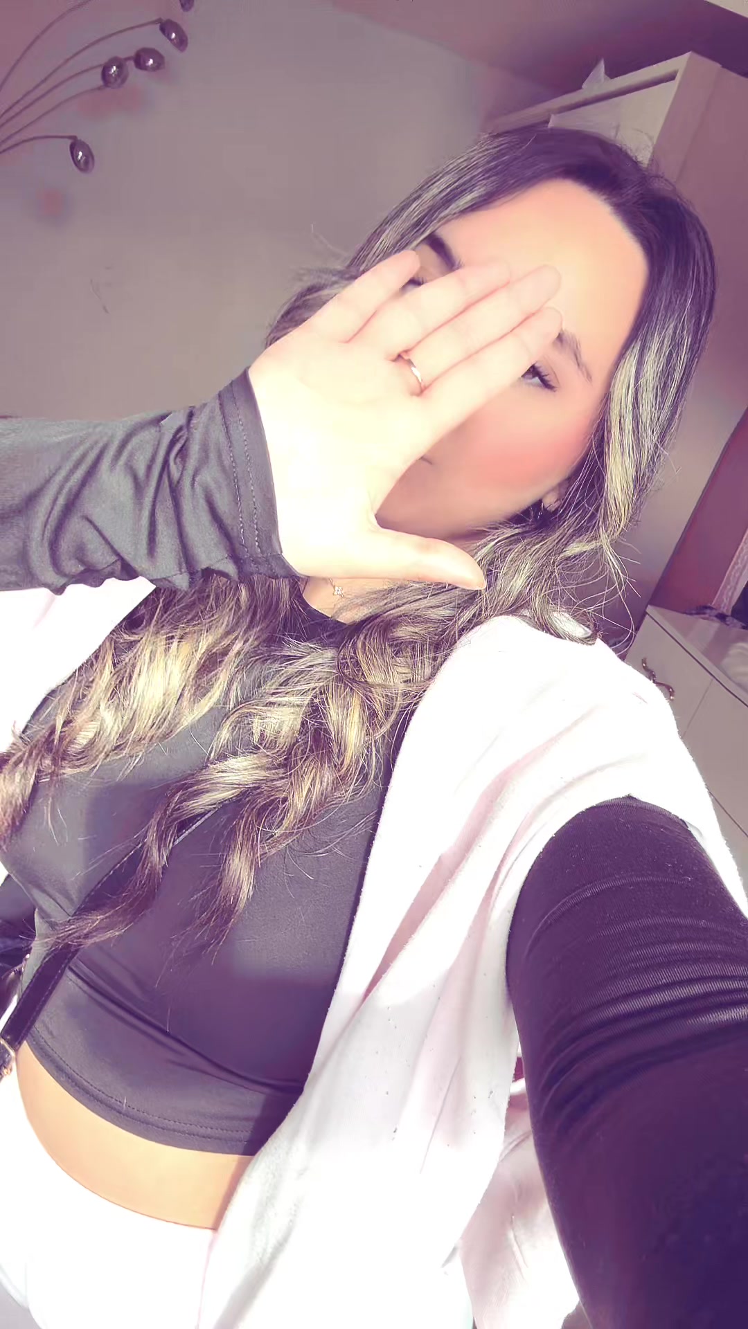 @𝐿𝒶𝓊𝓇𝒶