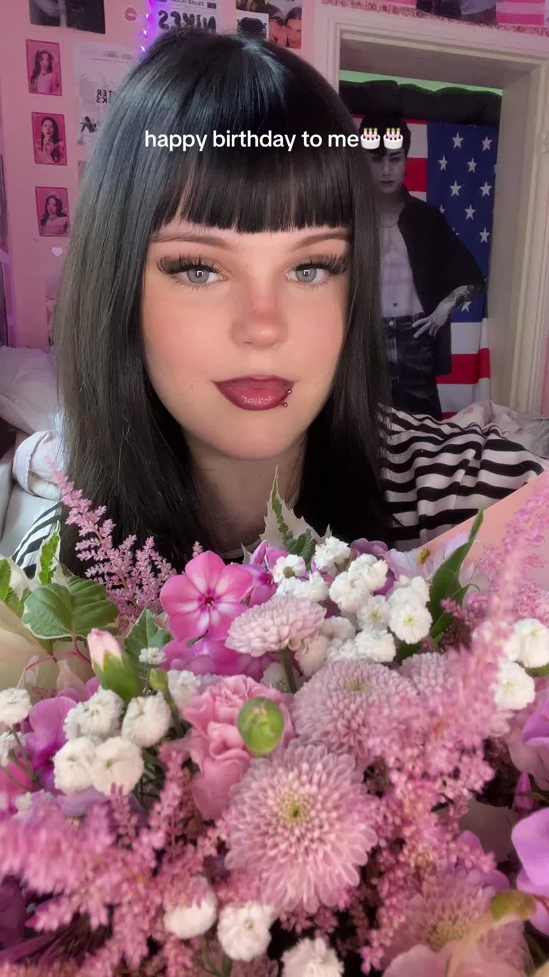 @𝓶𝓲𝓲🧁