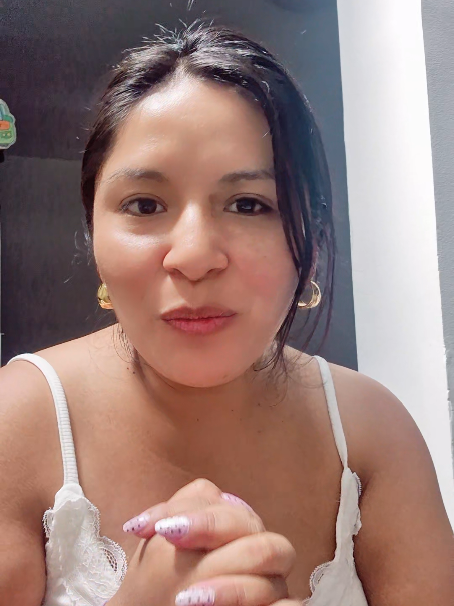 @Betsy Rosbyt Gamboa