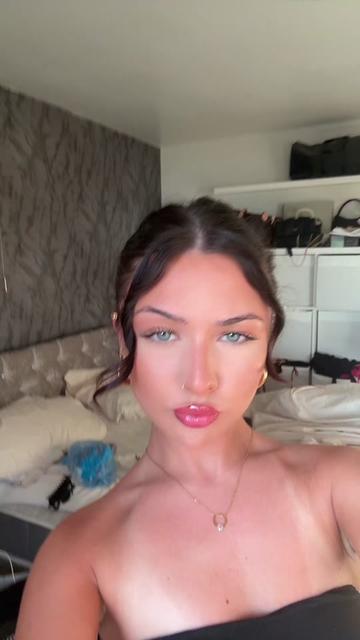@Ava Morgan