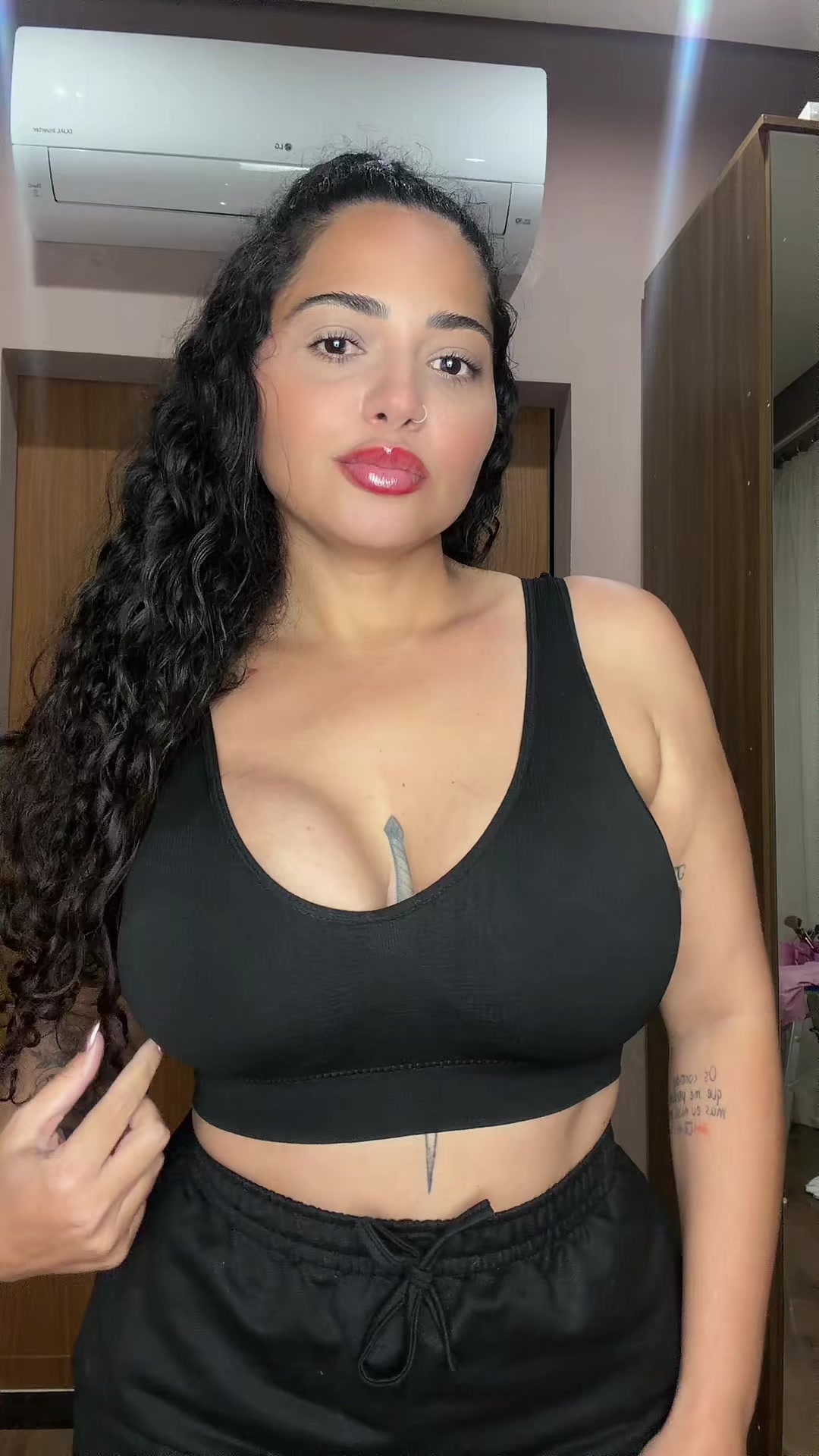 @Thais Maiane