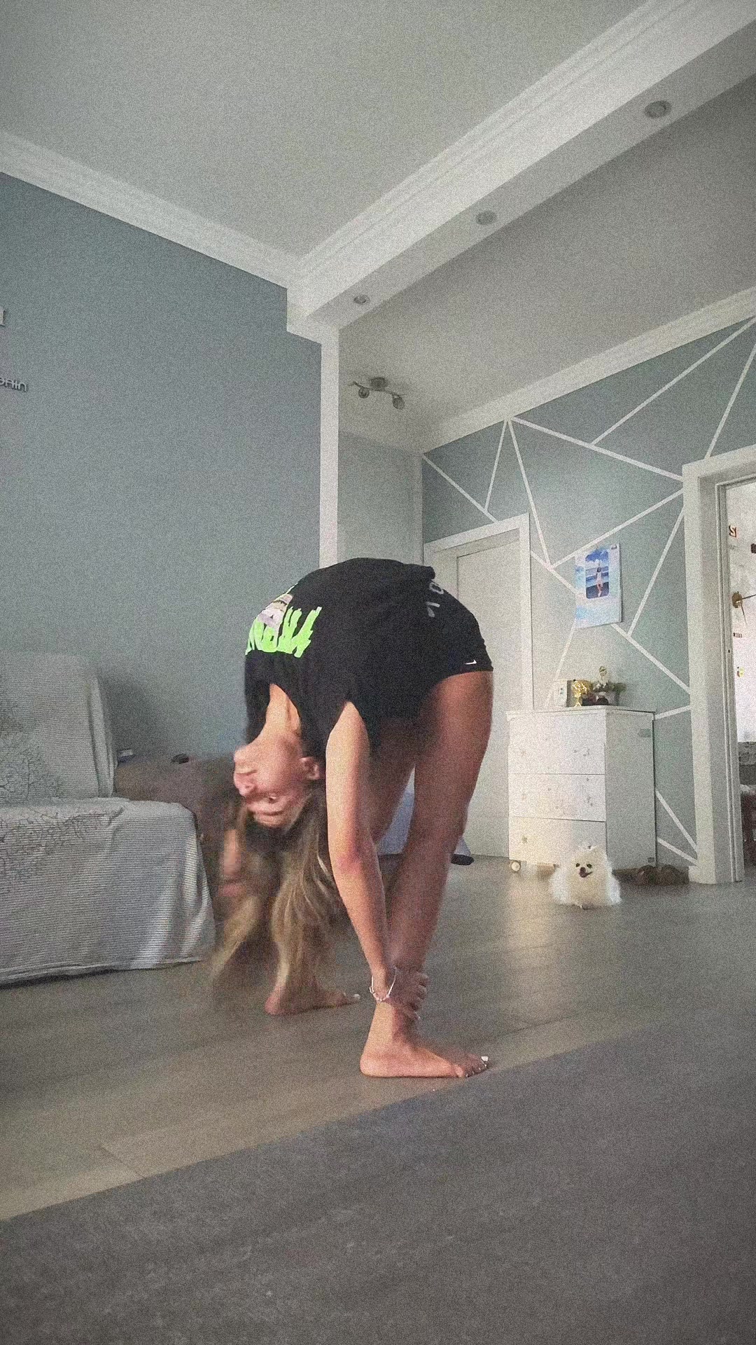 @Ellyna99