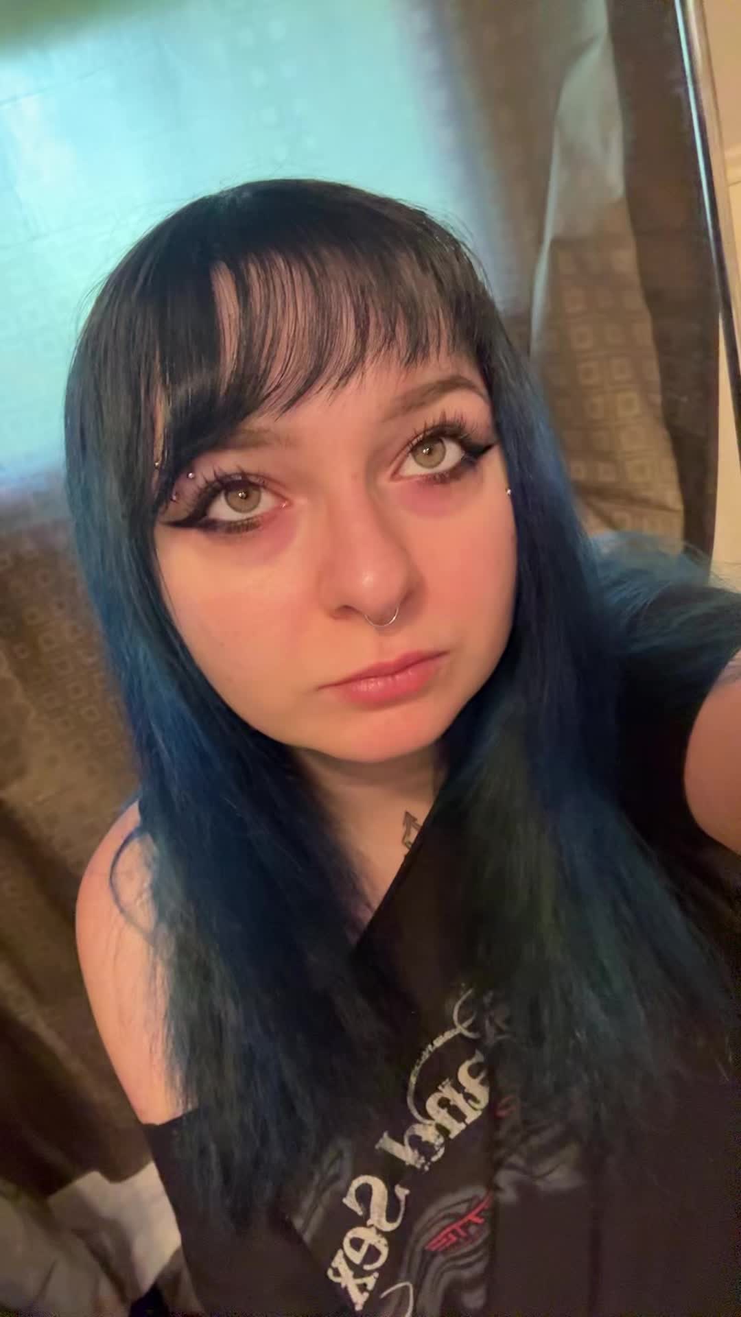 @alayzsaa
