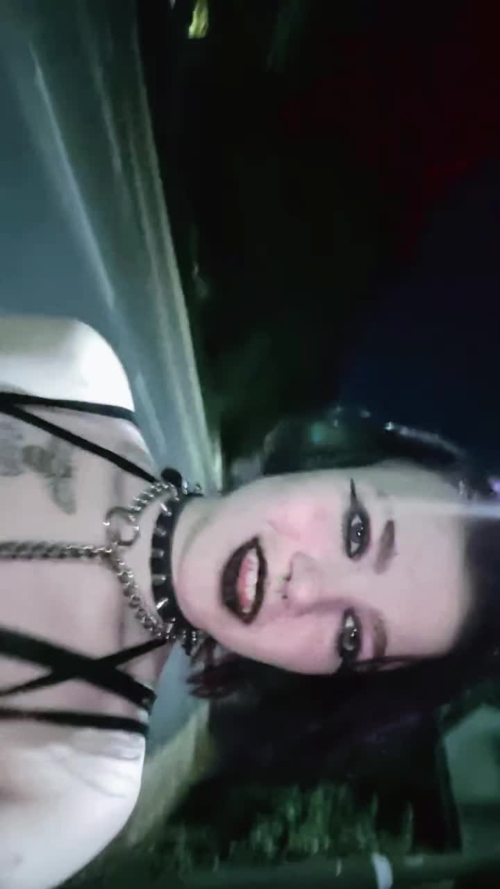 @youfoundthorn171