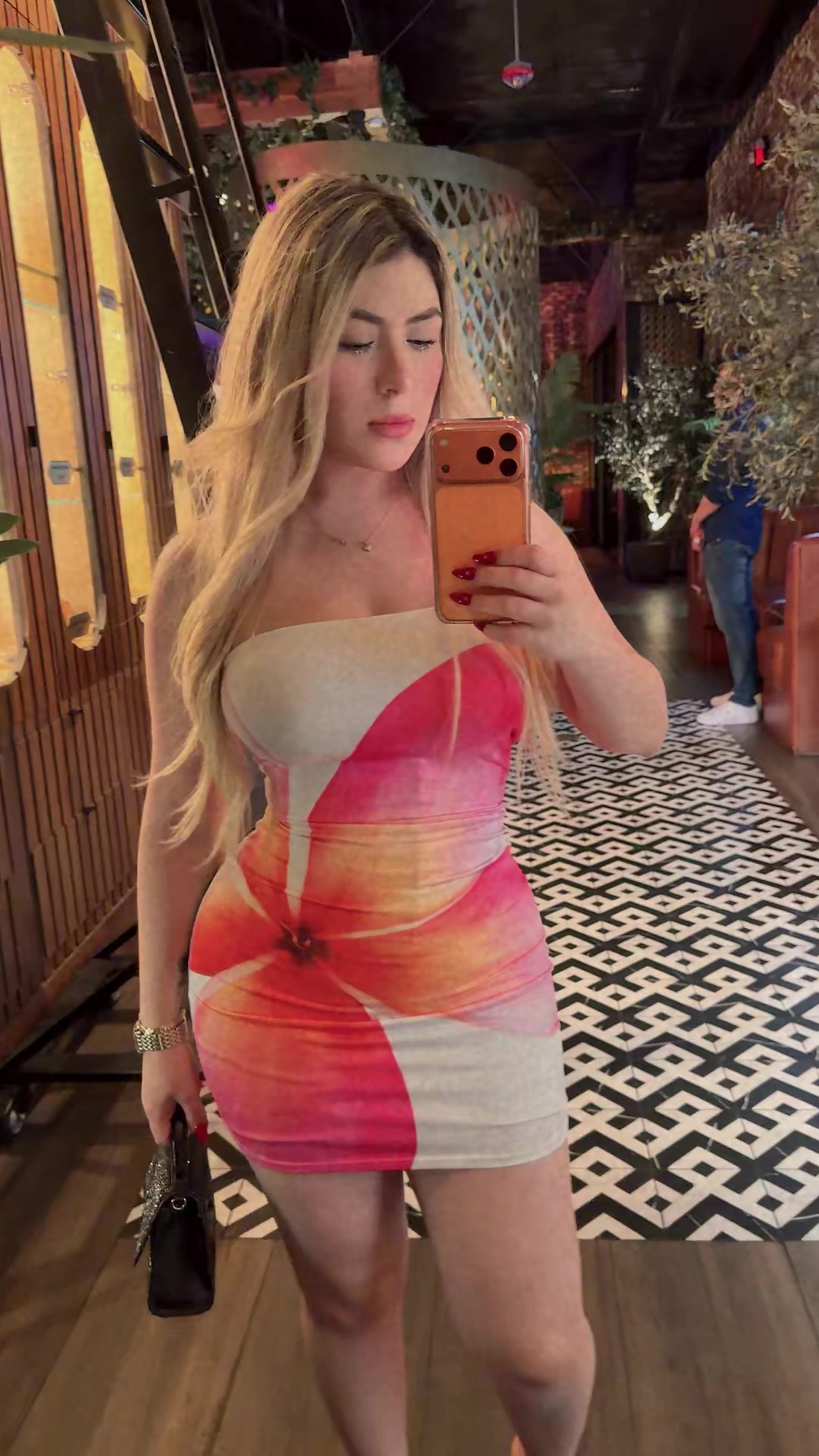 @✨ LA VALÍ 👸🏼💨