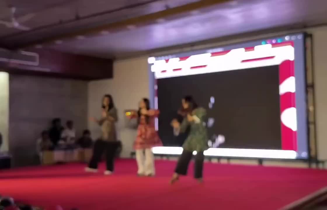 @Dance Lover