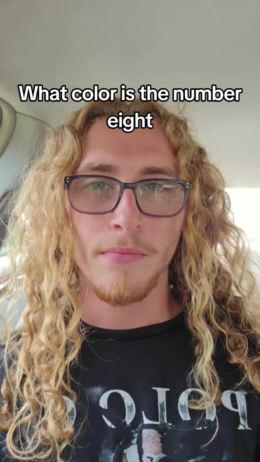 @GoldieGl0cks