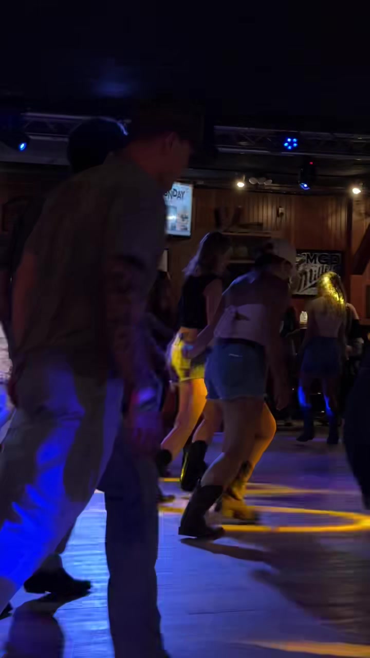 @StompCrew