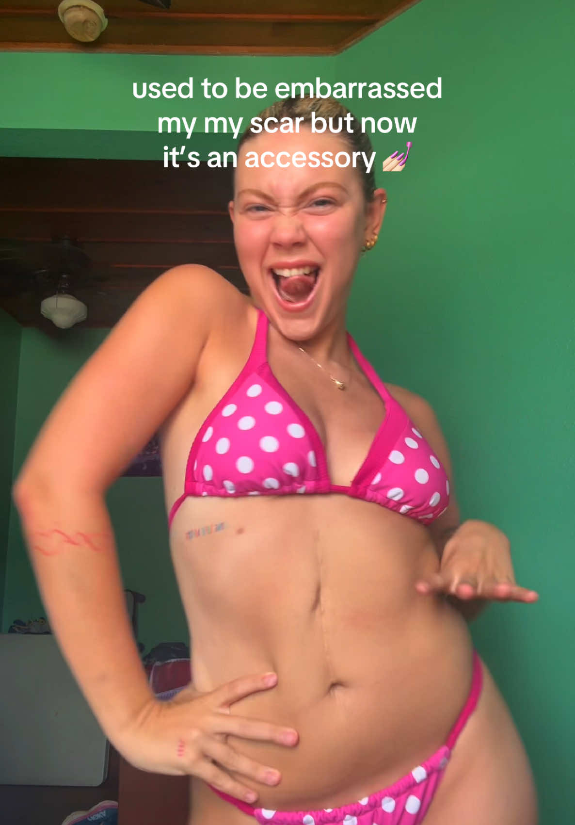 @mo!