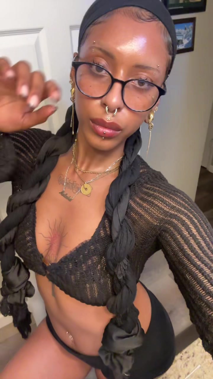 @malaika