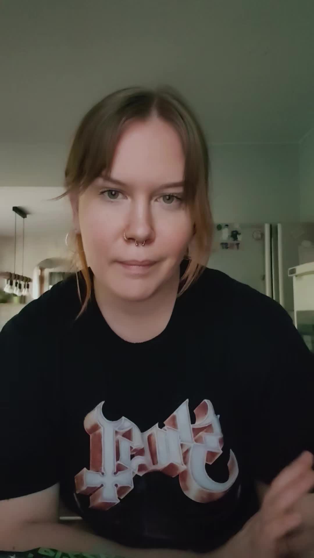 @Janinamoii