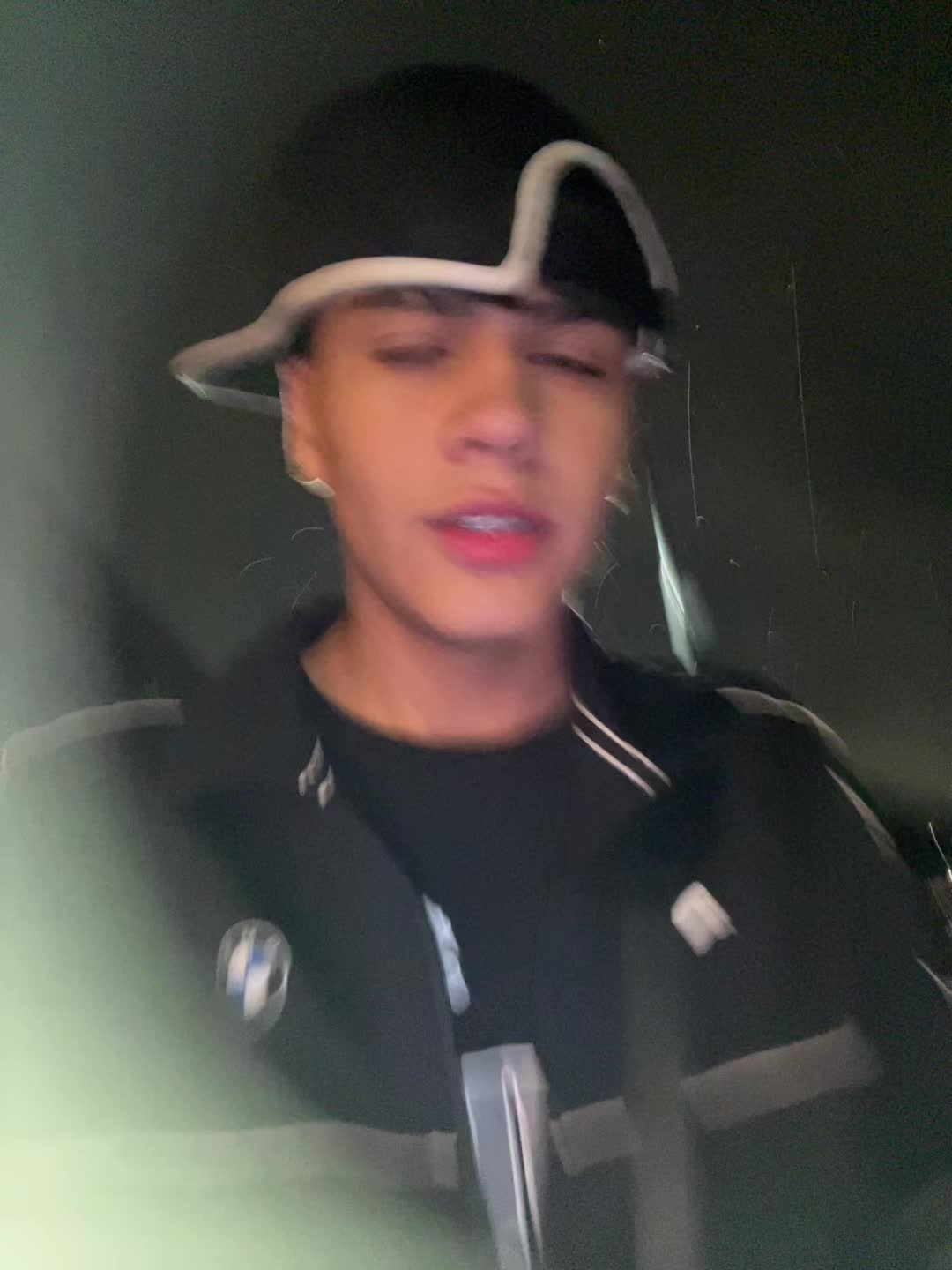 @🥇