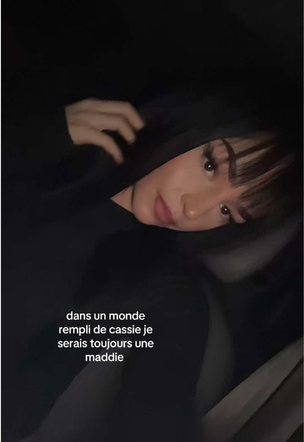 @Riri🦋