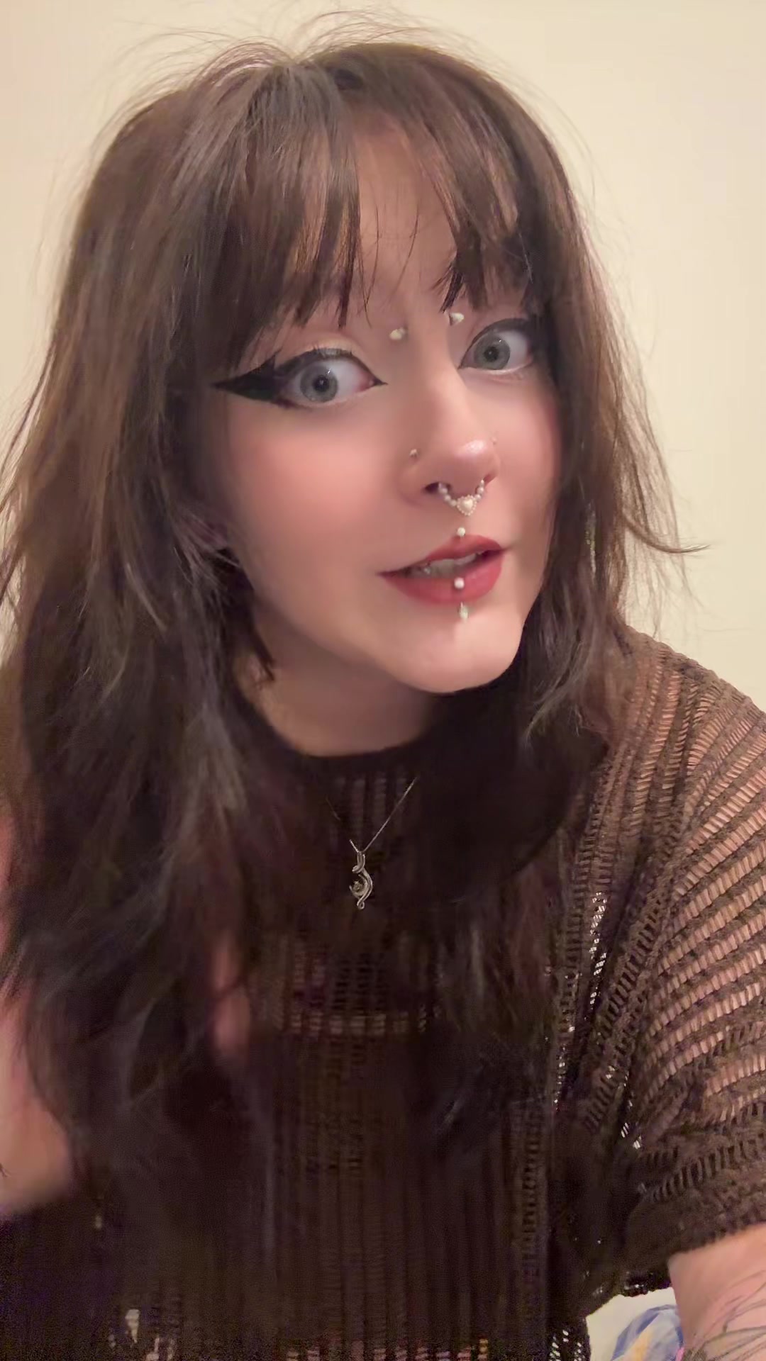 @izzy ⸜(。˃ ᵕ ˂ )⸝♡