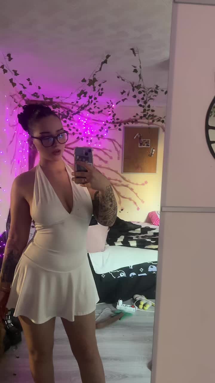 @kicsike