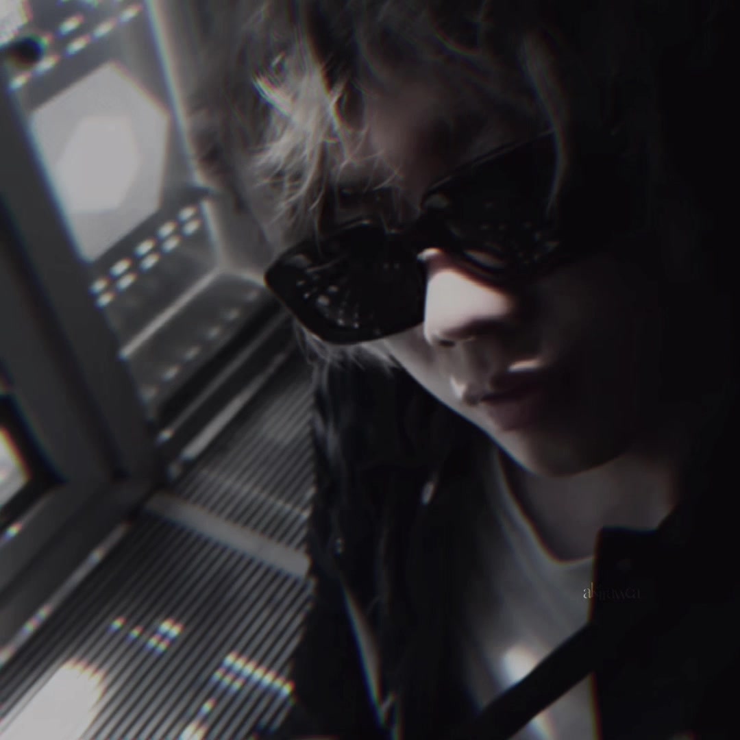@Akira