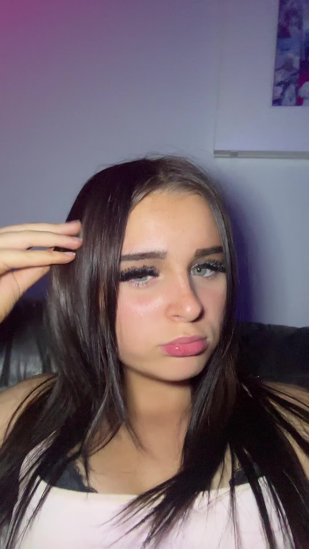 @ꨄ