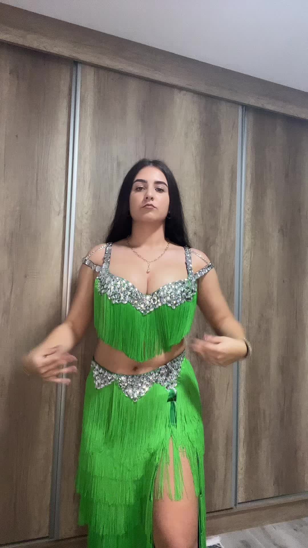 @𝒸𝓇𝒾𝓈𝓉𝒾𝓃𝒶