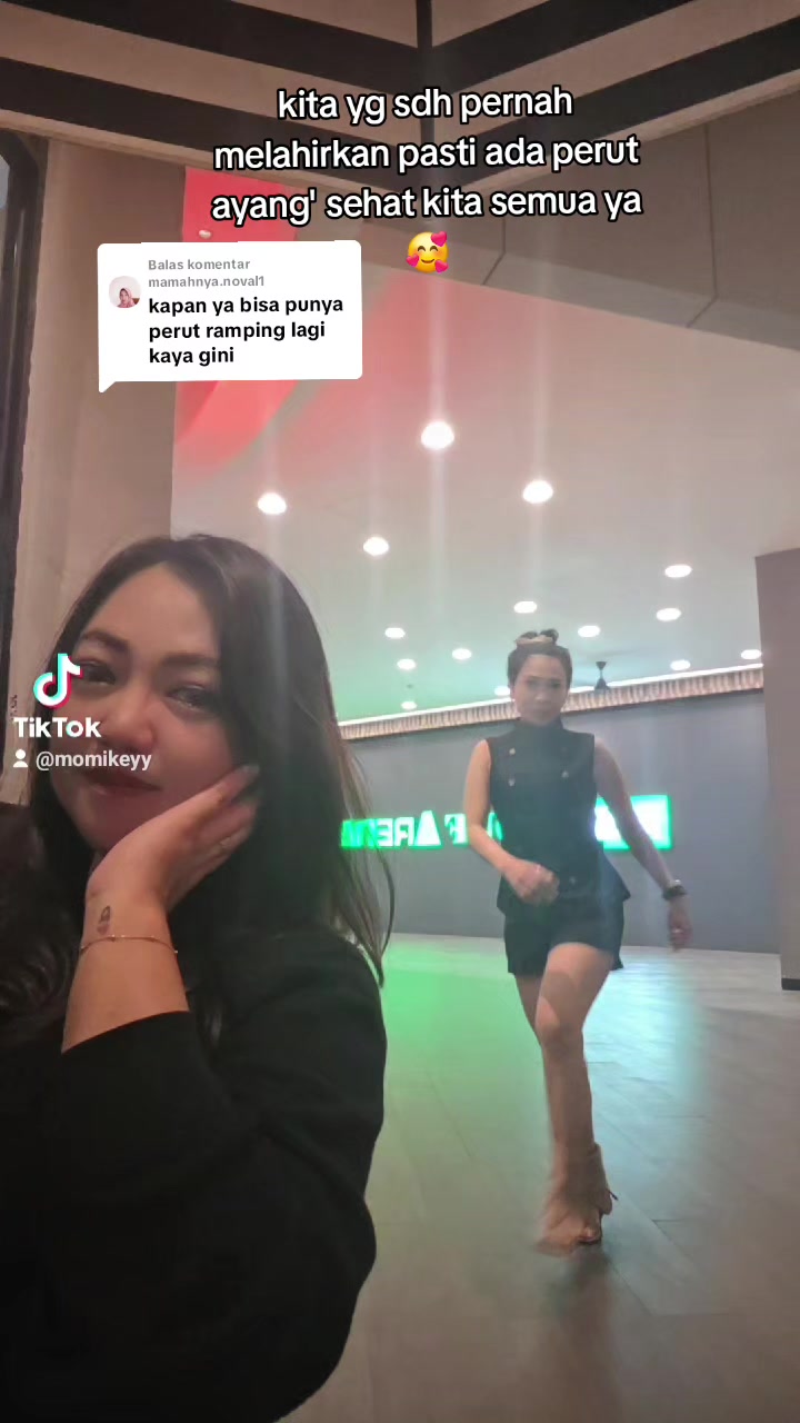 @momikey