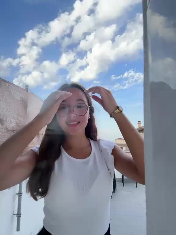 @Ainaraaaa