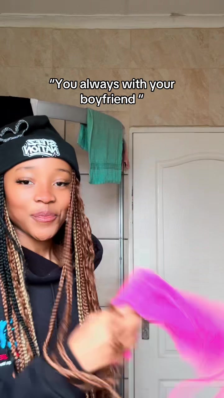 @KaraboRay🤭🤭🤭🤭.