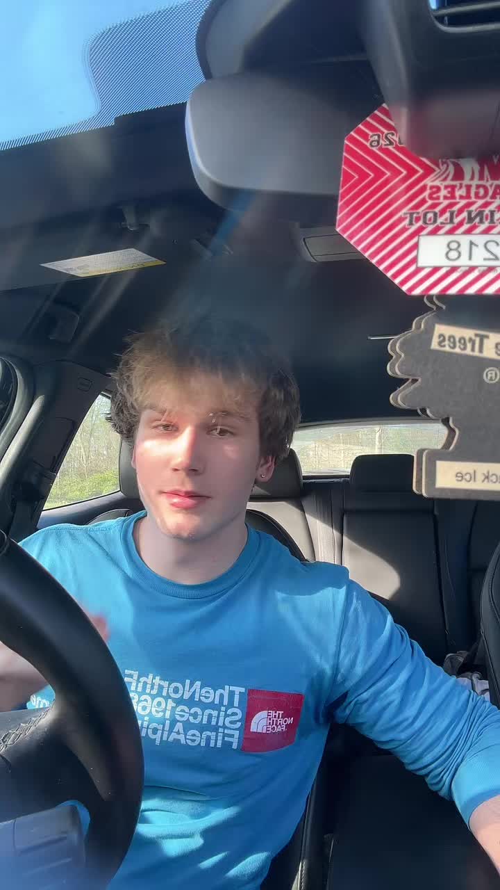 @Fredrickballsack400