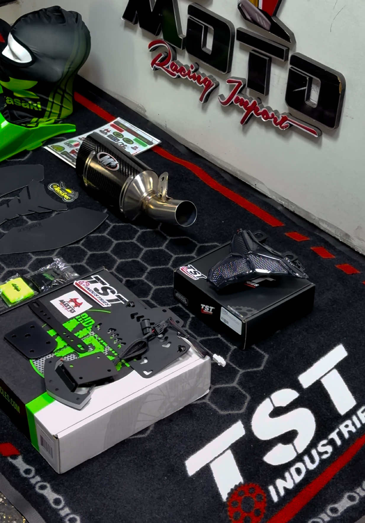 @motoracingimport