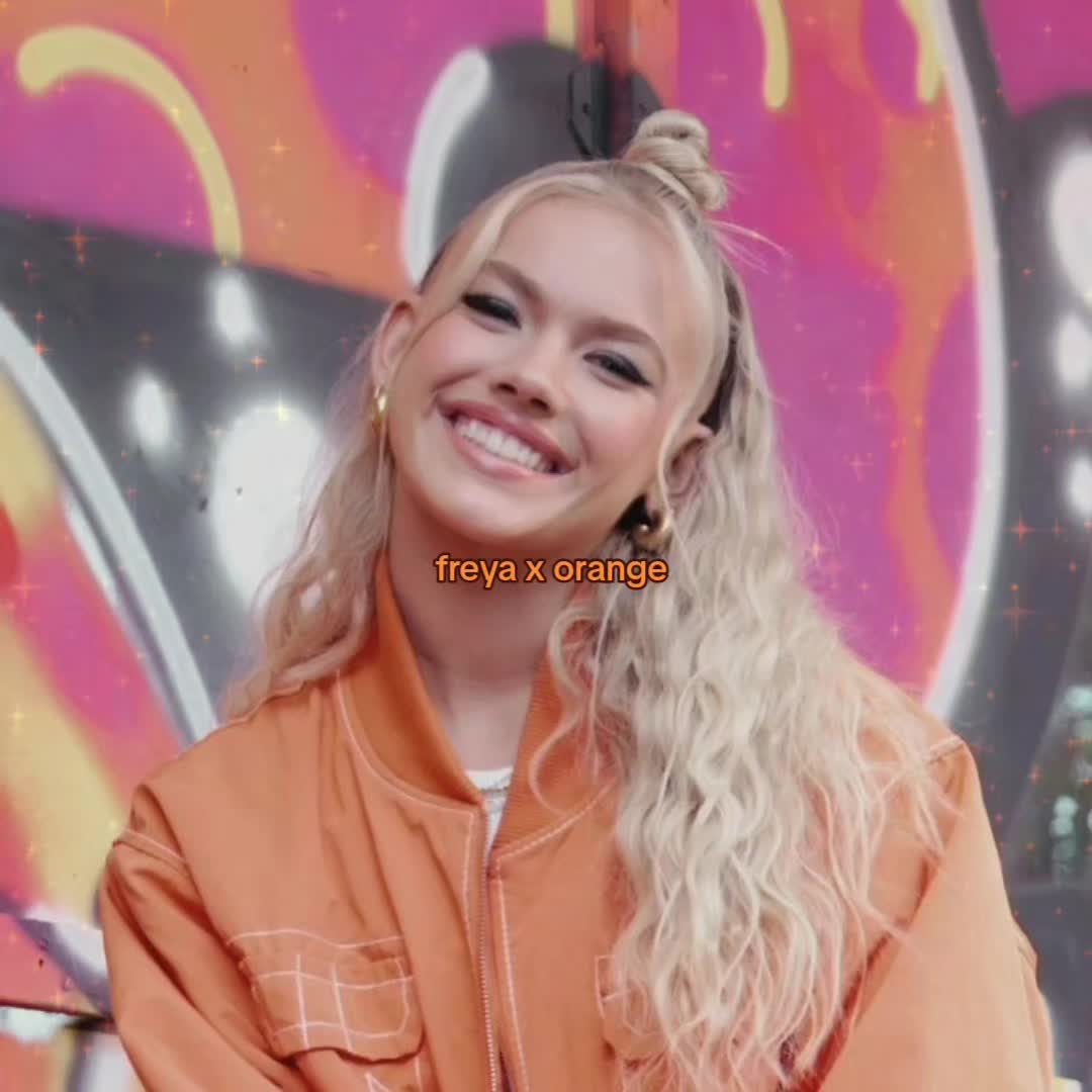 @KatseyeSophia