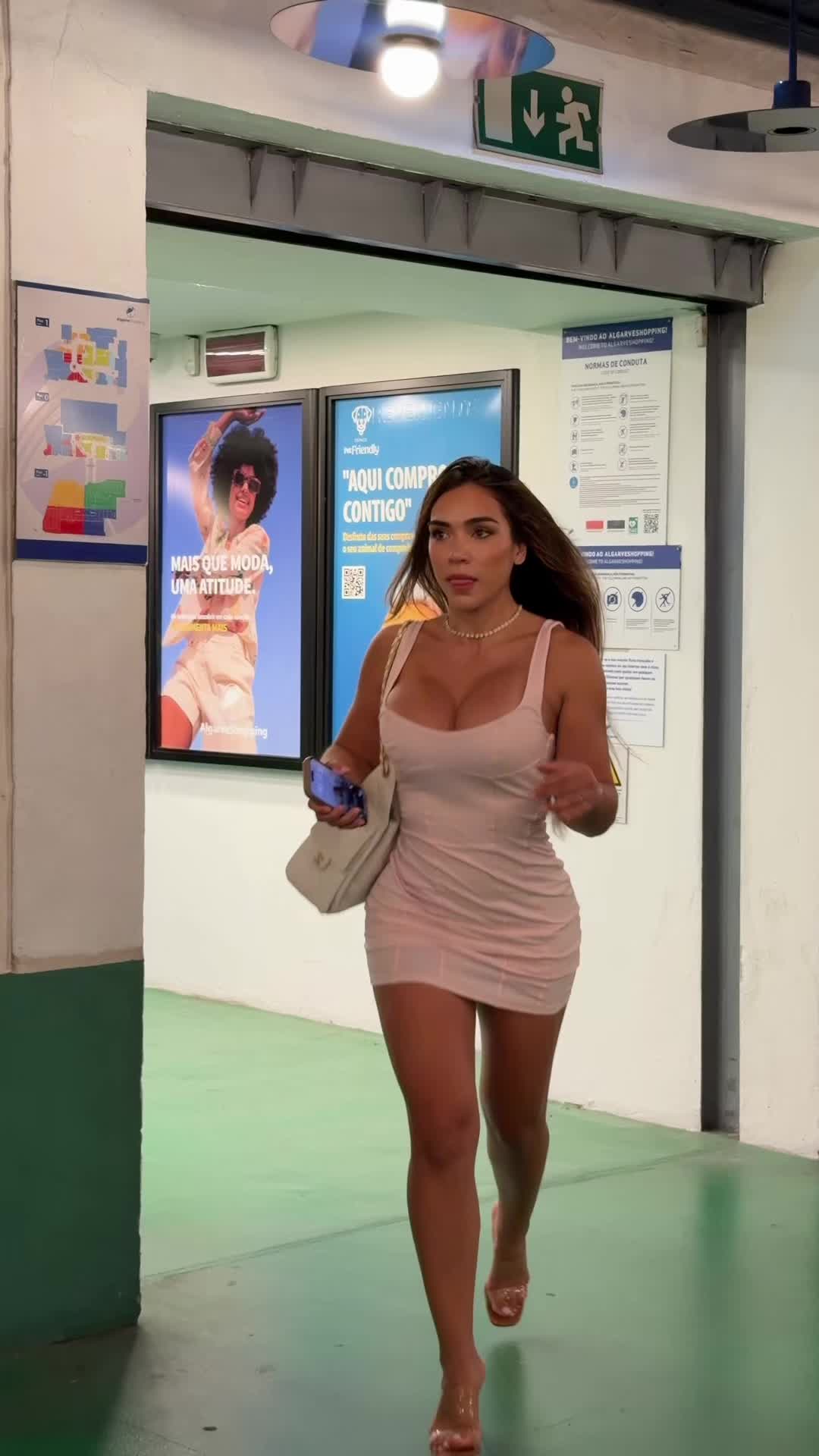 @carlaaish