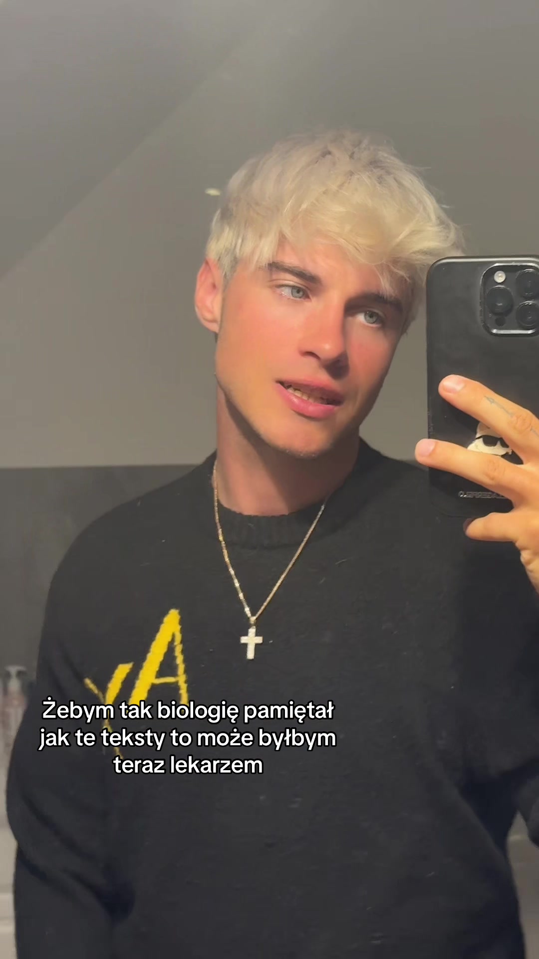 @Figlarz