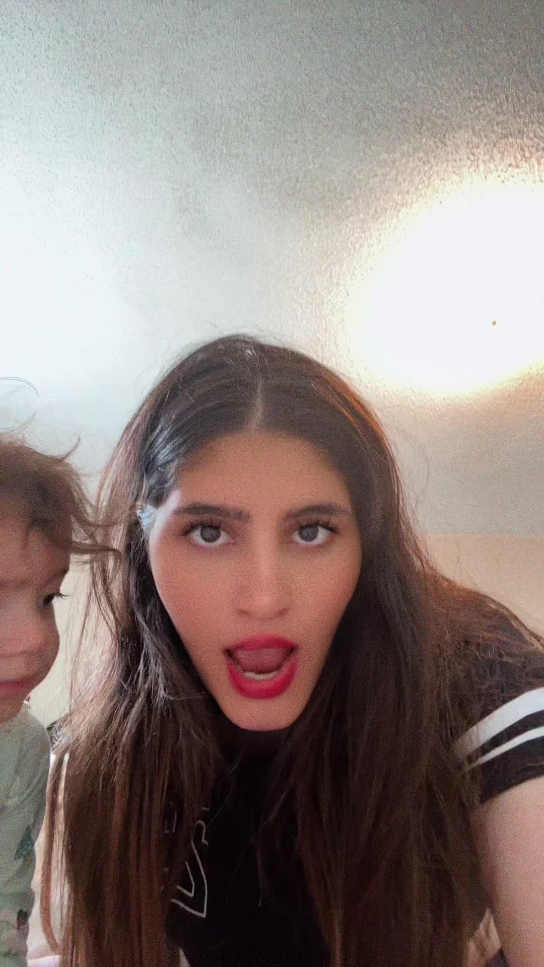 @pakistanikira