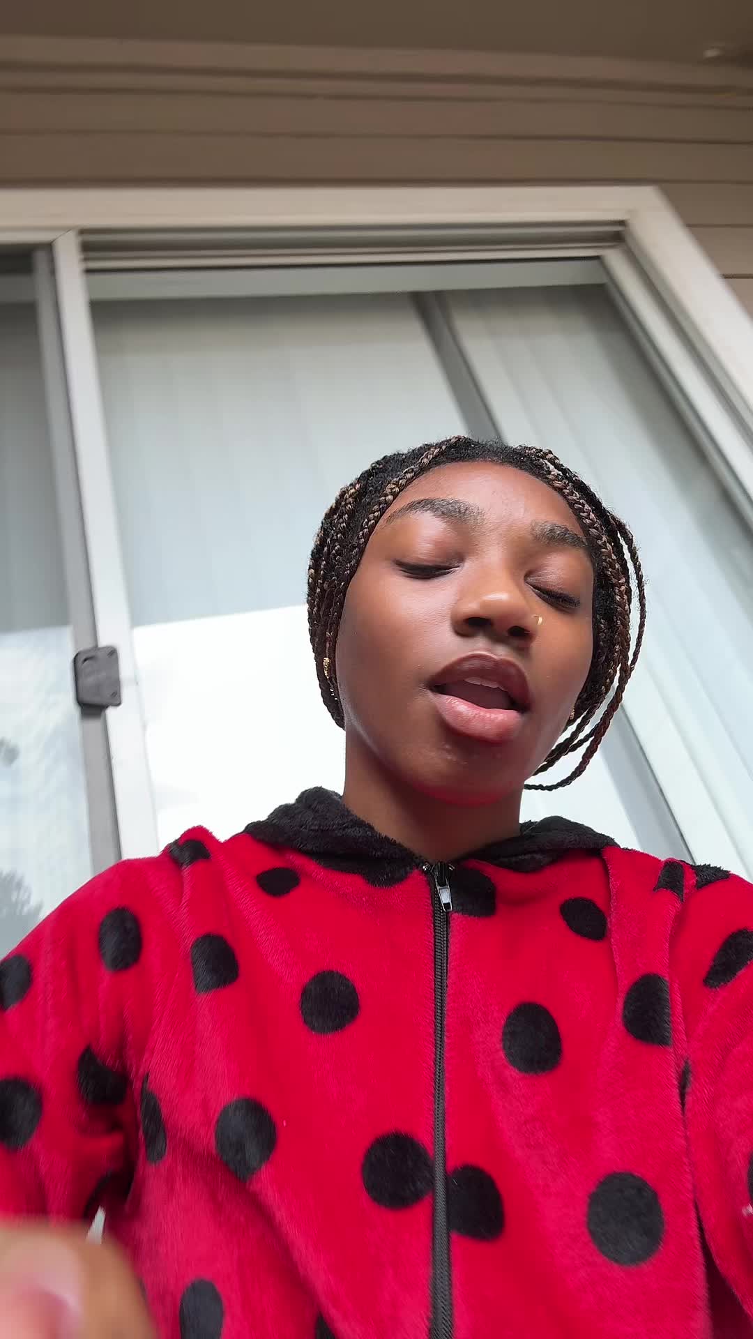 @lil_yani_17