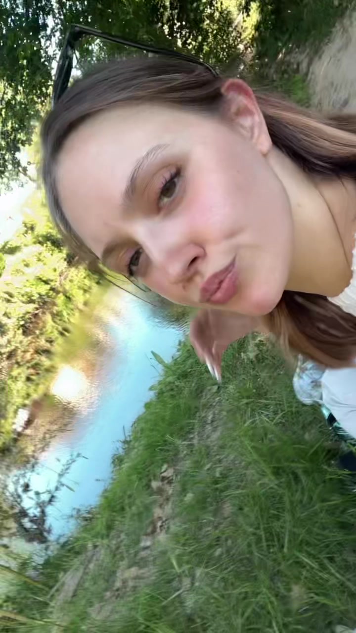 @𝓛𝔂𝓪🌸