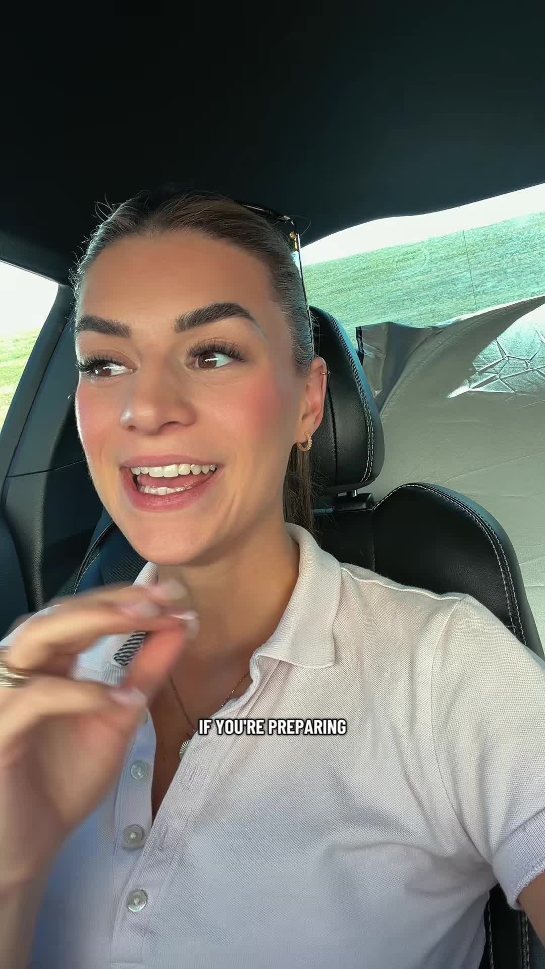 @Ava