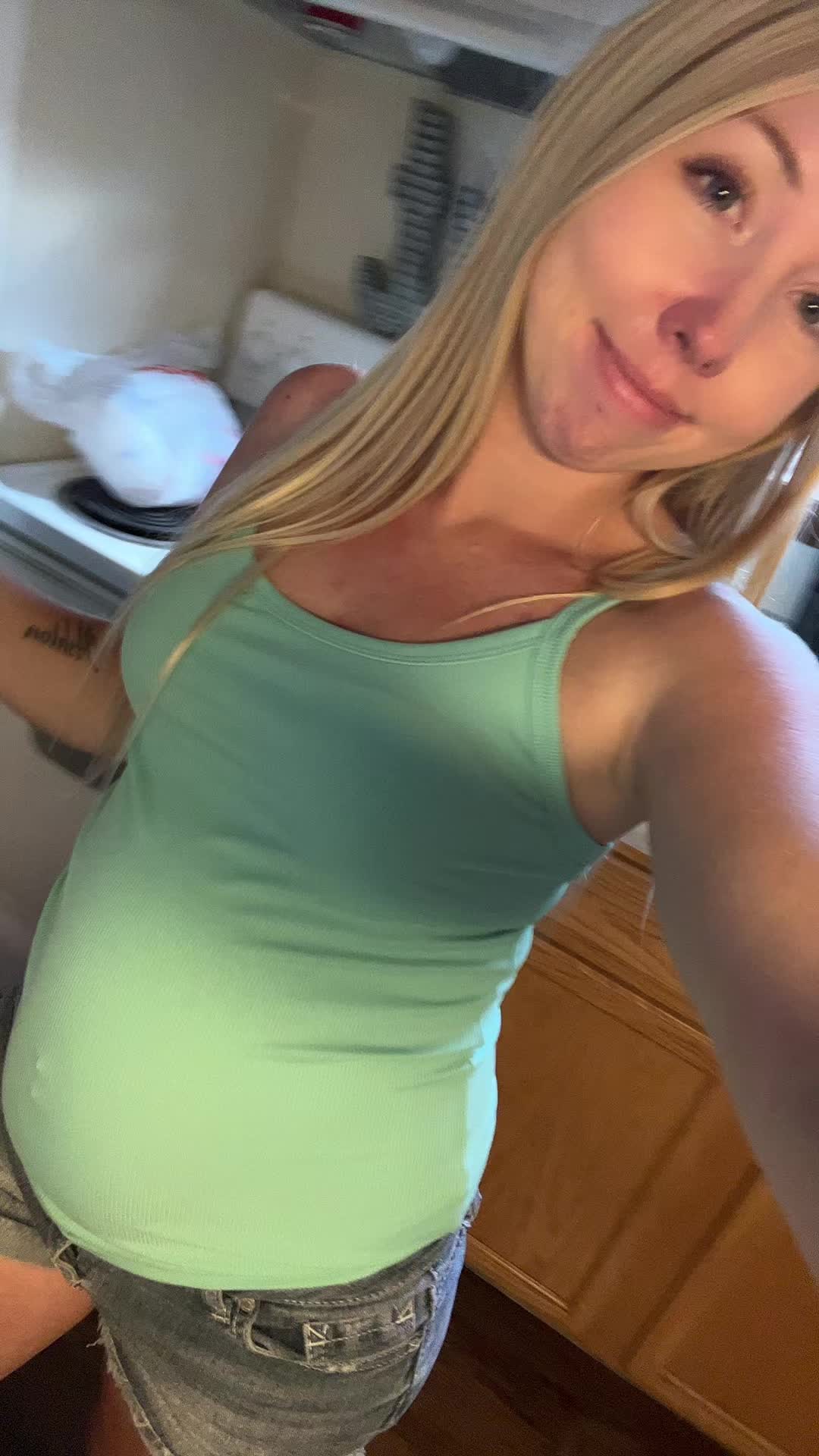 @Blondie_93
