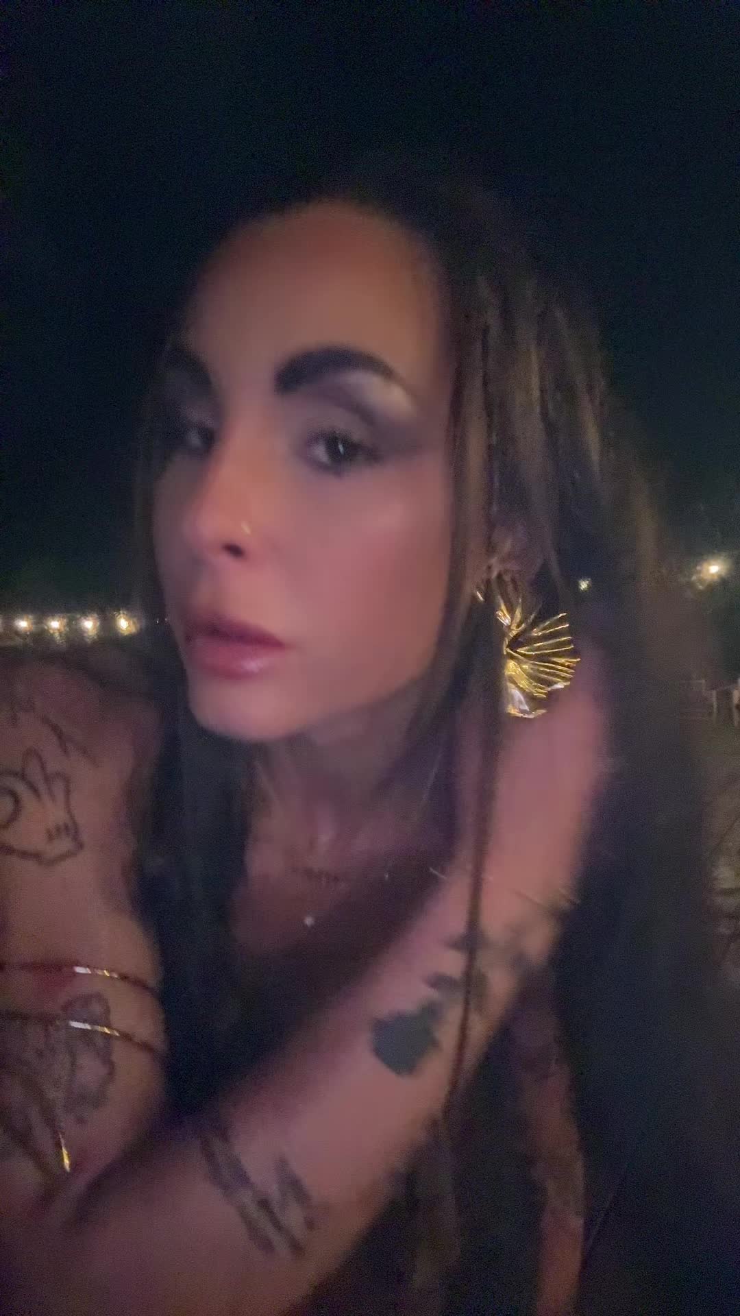 @tittymaione