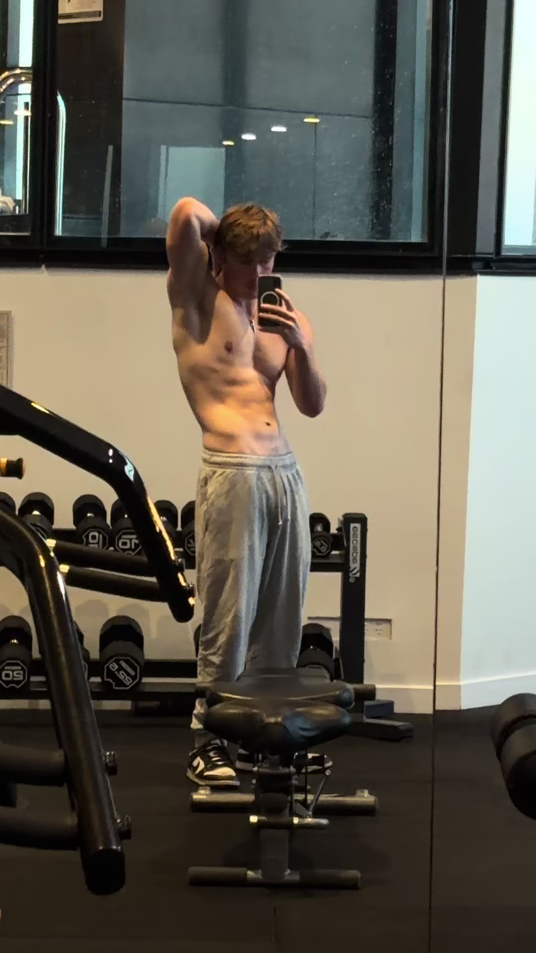 @thisisarata