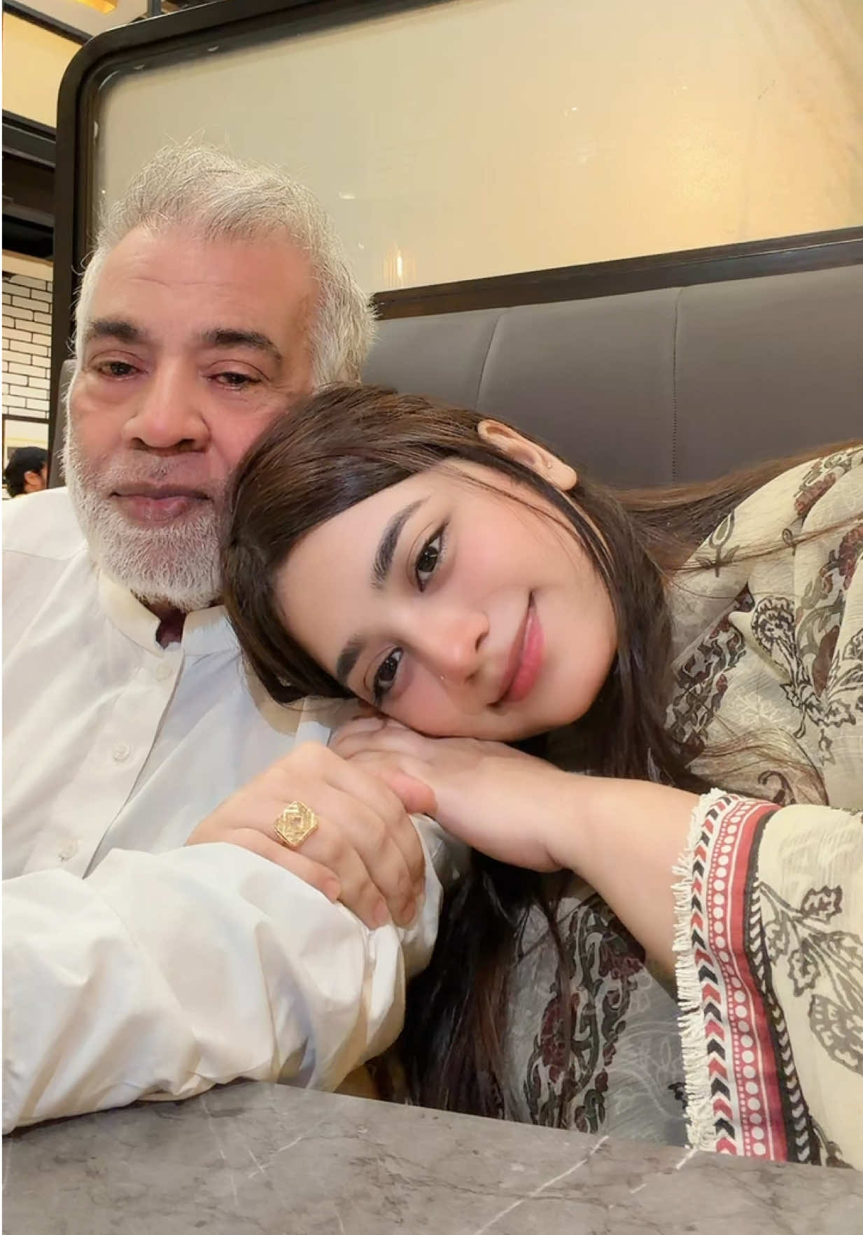 @mominahussain45