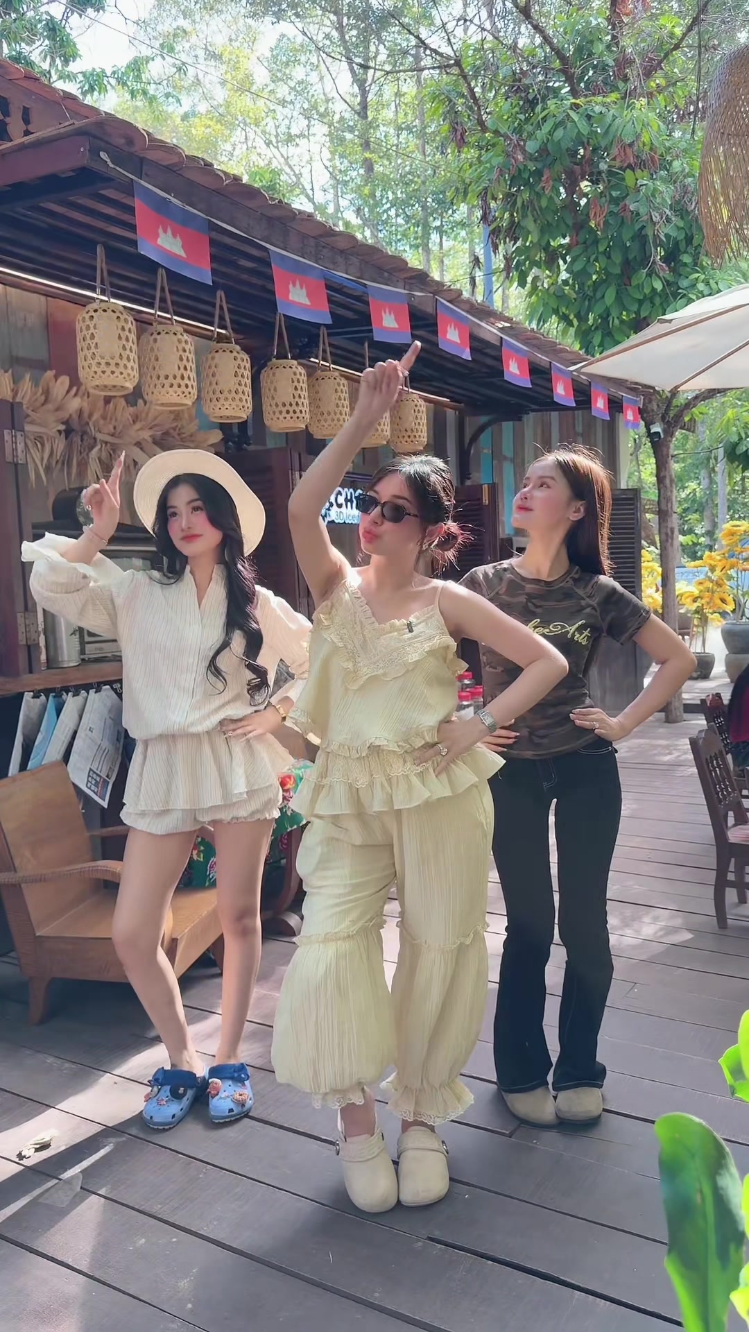 @Nimol Felix - ម៉ាក់អូនភូ 💕