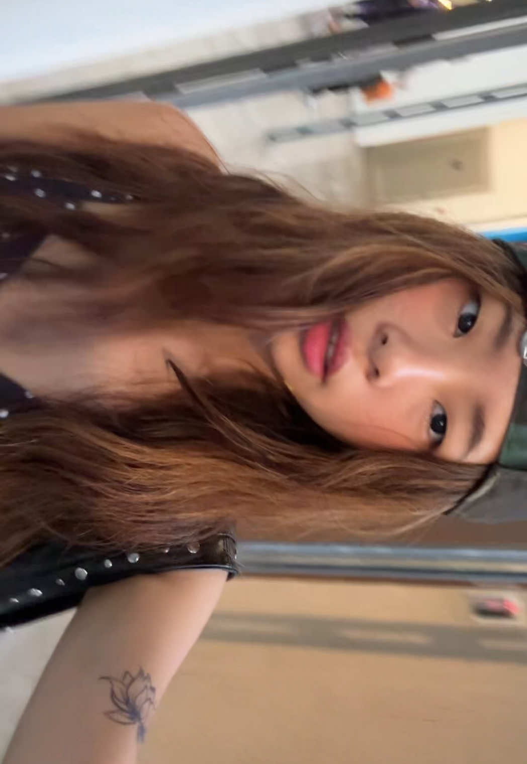 @&yen;