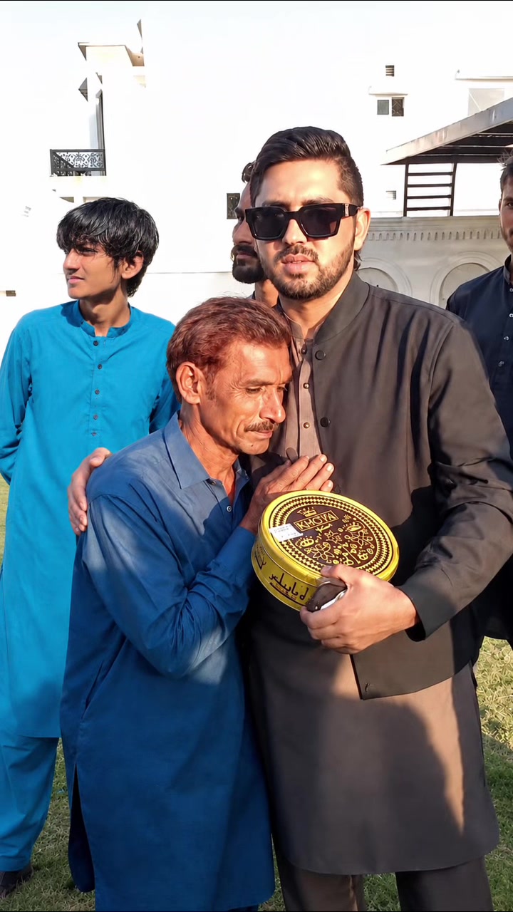 @chjaved16 Rehman king