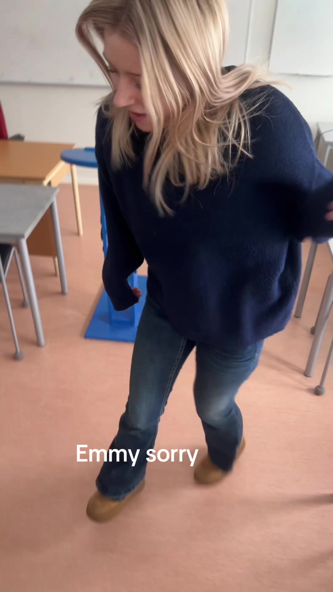 @HejsanHoppzzan17