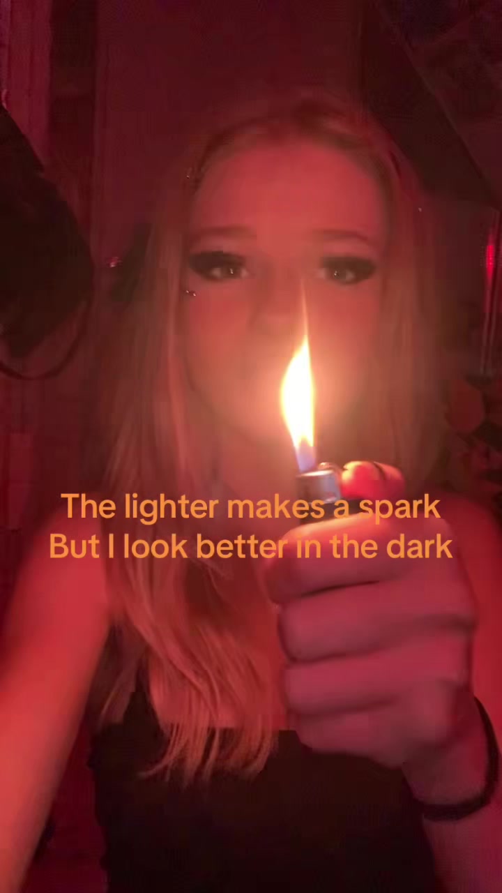 @🪷 𝐿𝑒𝑜𝑛𝑎