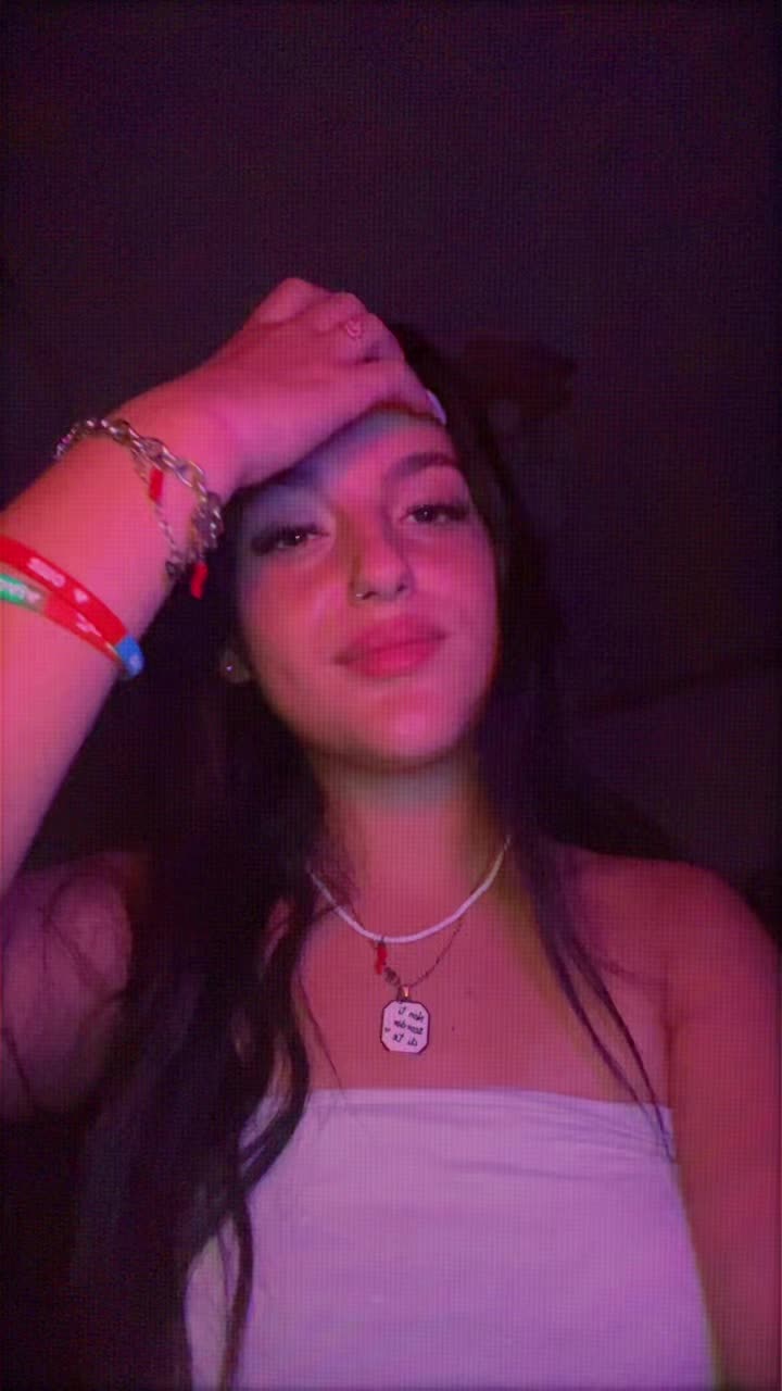 @EVELYN🖤