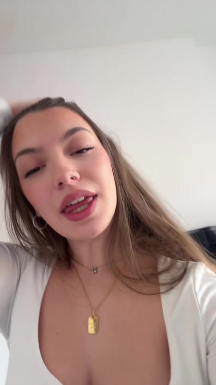 @Catherinedomene_