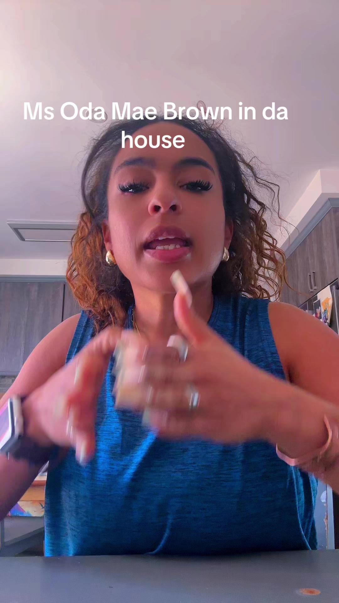 @Alinna  🦋
