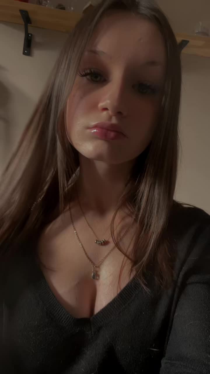 @Cl&eacute;𖦹